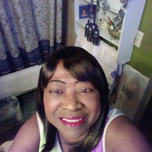 Meet your Posher, Brenda